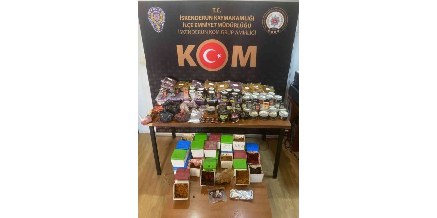 Hatay’da 122 kilo kaçak nargile tütünü ele geçirildi