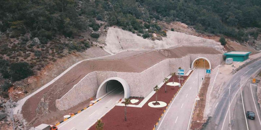 Phaselis Tüneli, Ulaştırma ve Altyapı Bakanı Adil Karaismailoğlu’nun katılımıyla yarın açılıyor