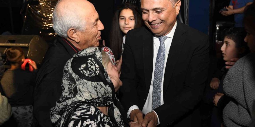 Başkan Uysal: “Turunç Masası’nı arayan birinci sınıf belediyecilik hizmetini ayağına getirir”