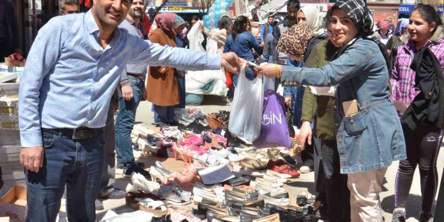 Elbistan’da ‘Alışveriş Bayramı’ coşkusu