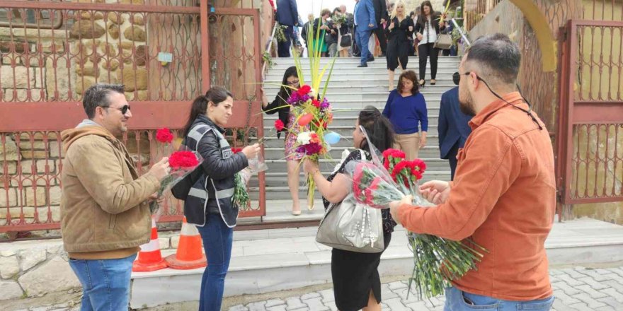 Hatay’da "Çiçek Bayramı" kutlandı