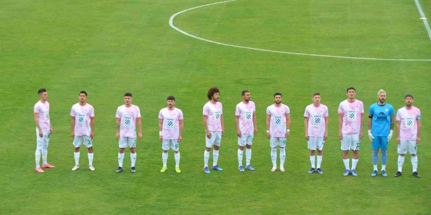 Isparta 32 Spor: 1 Pazarspor: 0