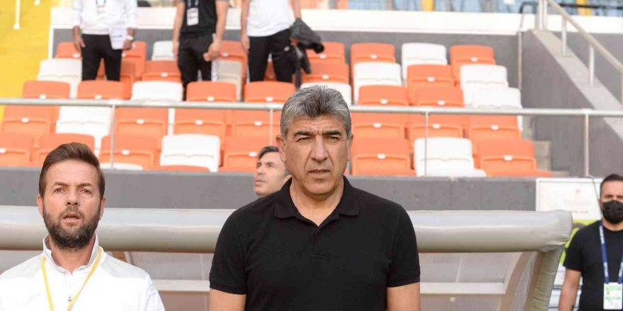 Sait Karafırtınalar: ”Hem düşme potasına hem de play-off’a 7 puan kaldı”