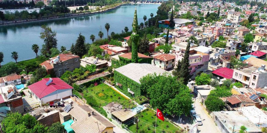 Adana’nın Botanik Bahçesi: "yeşil Cami"