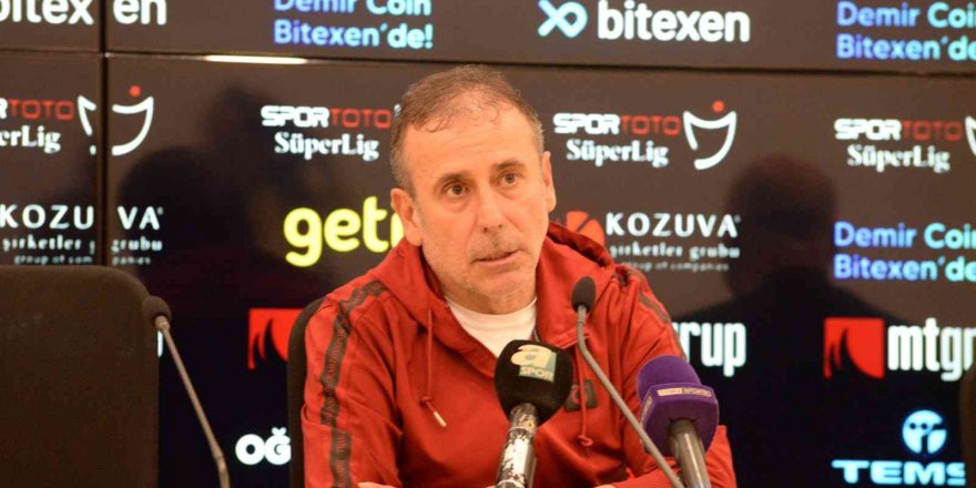 Abdullah Avcı: "Taraftarlarımız sandıklardaki tüm Trabzonspor bayraklarını çıkartsın"