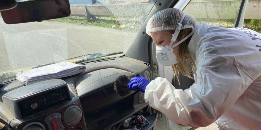 Antalya’da kadın jandarma olay yeri uzmanı iz peşinde