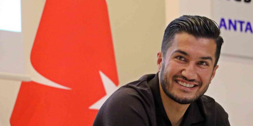 Nuri Şahin: “50 milyon Euro transfer bütçemiz olsa Frankie De Jong’u isterdim"