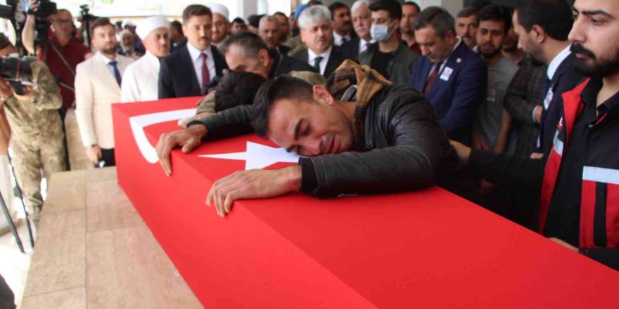 Pençe Kilit Harekatı’nda Şehit Olan Yunus Kalkan Hatay’da Toprağa Verildi