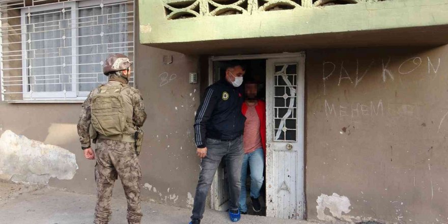 Bombayı patlatıp, Yunanistan’a kaçacakmış