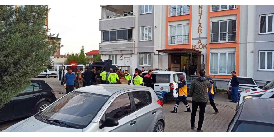 Pompalı tüfekle çevreye ateş açıp polise direnen şüpheli gözaltına alındı