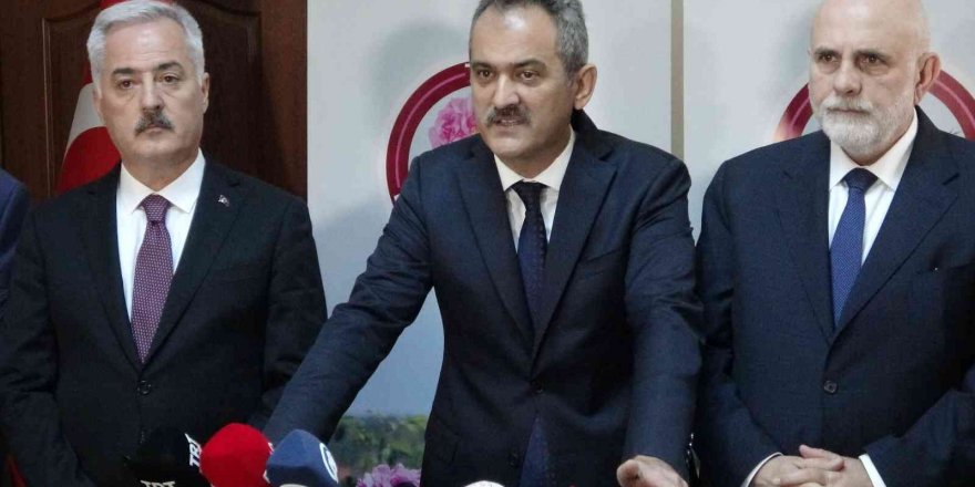 Bakan Özer: "25 milyonluk ödemeyi Isparta’mıza kazandırmış bulunuyoruz’’