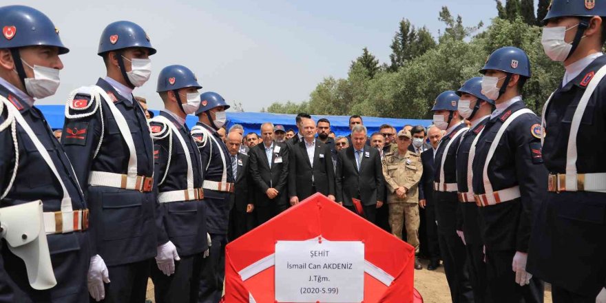 Cudi Dağı’nda şehit olan teğmen Akdeniz Adana’da toprağa verildi