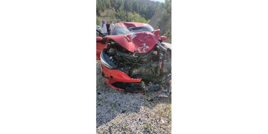 Burdur’da otomobil ile motosiklet çarpıştı: 2 ölü, 2 yaralı