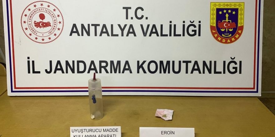 Antalya’da uyuşturucu ticareti:3 gözaltı