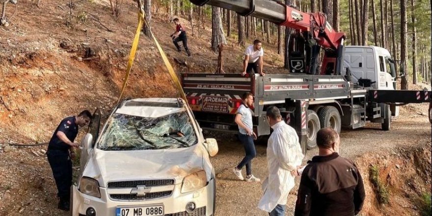 Aracıyla şarampole düşen Alman uyruklu sürücü hayatını kaybetti