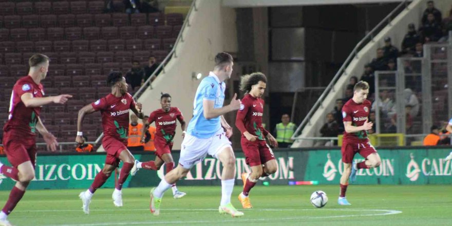 Spor Toto Süper Lig: Hatayspor: 0 - Trabzonspor: 0 (Maç devam ediyor)