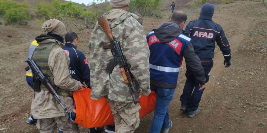 Balık tutarken dereye düşen adamın cansız bedeni bulundu