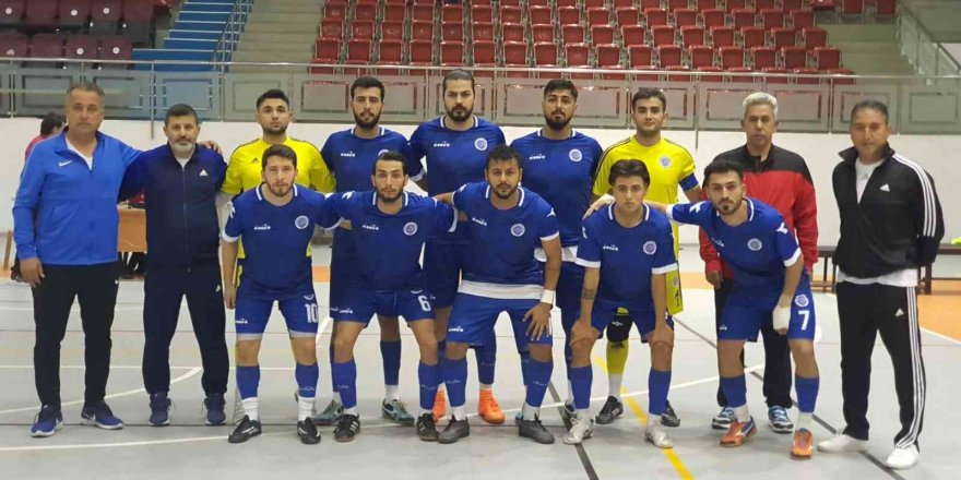 Seyhan Belediyespor futsalda iddialı