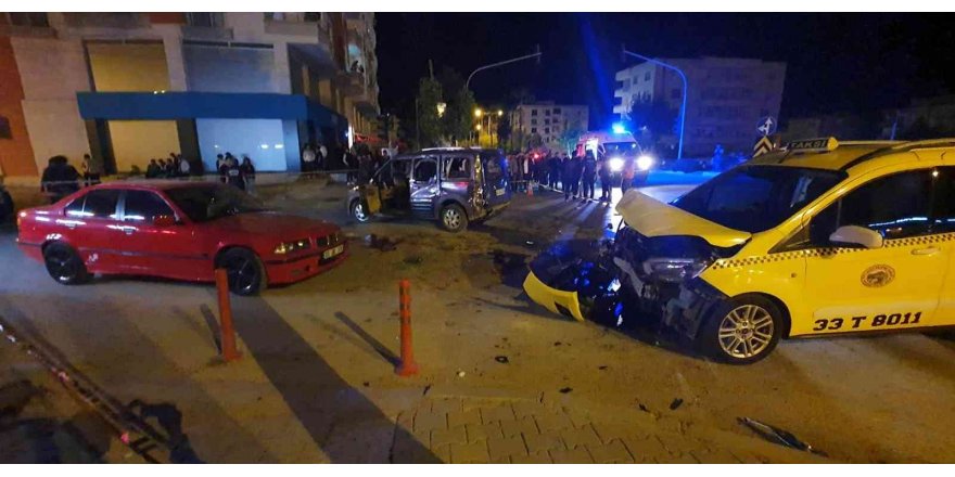 Mersin’de trafik kazası: 1 ölü, 3 yaralı