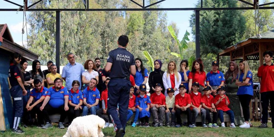 Özel gereksinimli çocuklara yangın eğitimi