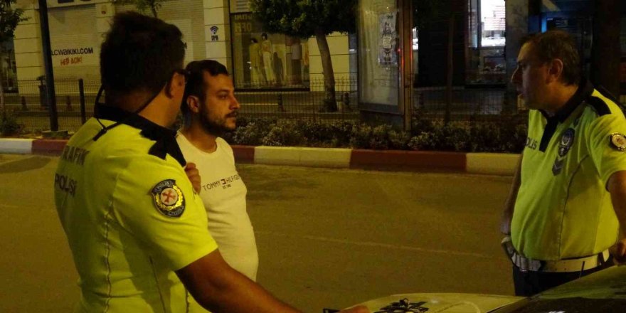 Hem alkollü hem aday sürücü çıktı, polise sorduğu soruyla şaşkına çevirdi