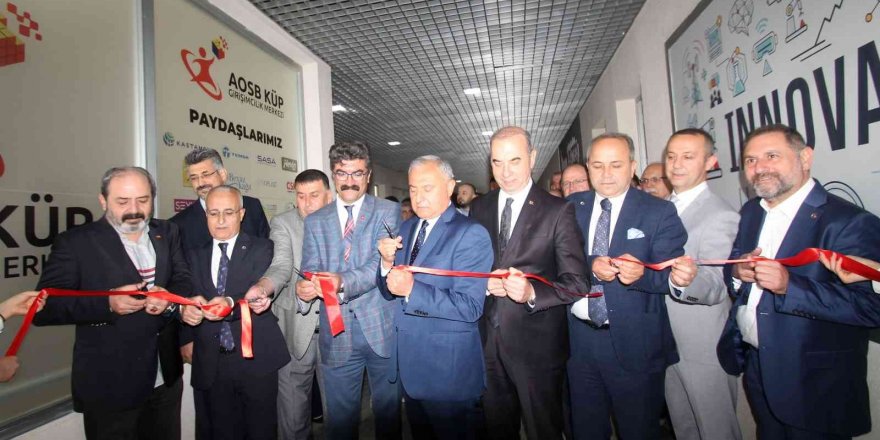 AOSB Küp Girişimcilik Merkezi açıldı