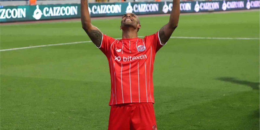 Antalyaspor’da savunmacı Naldo’dan 4 gollük katkı