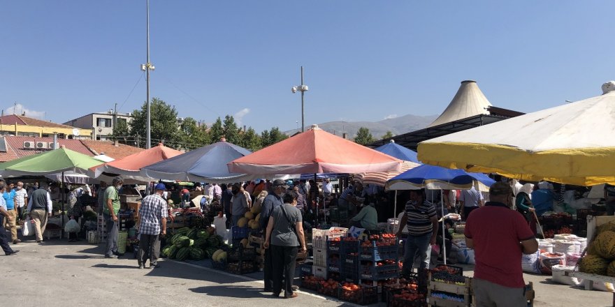 Buğday Meydanında sonbahar hareketliliği