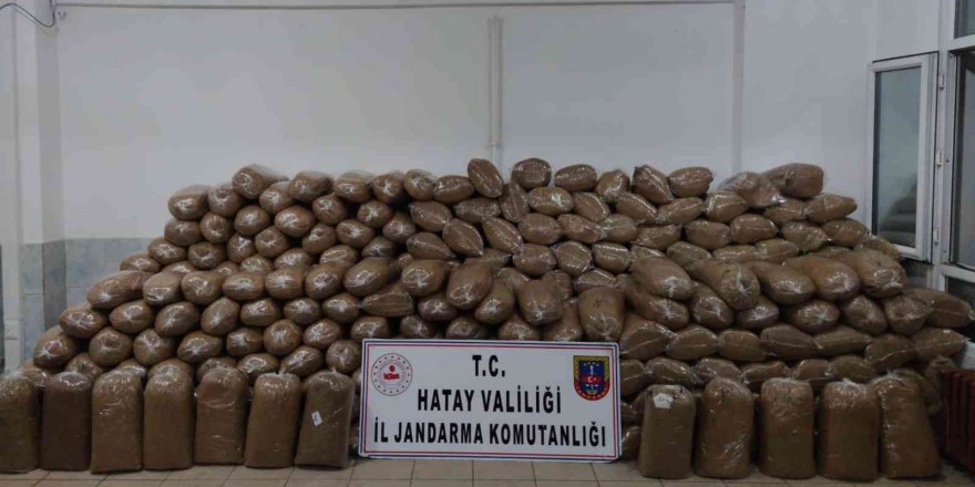 Hatay’da 2 ton kaçak tütün ele geçirildi