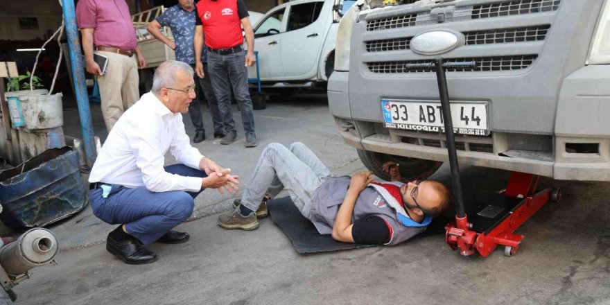 Başkan Tarhan, sanayi esnafının sıkıntılarını dinledi