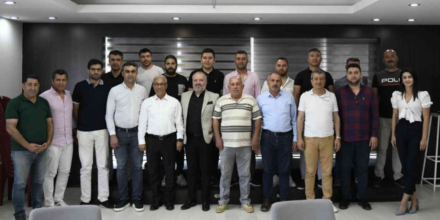 Muratpaşa Belediyespor genel kurulunu yaptı