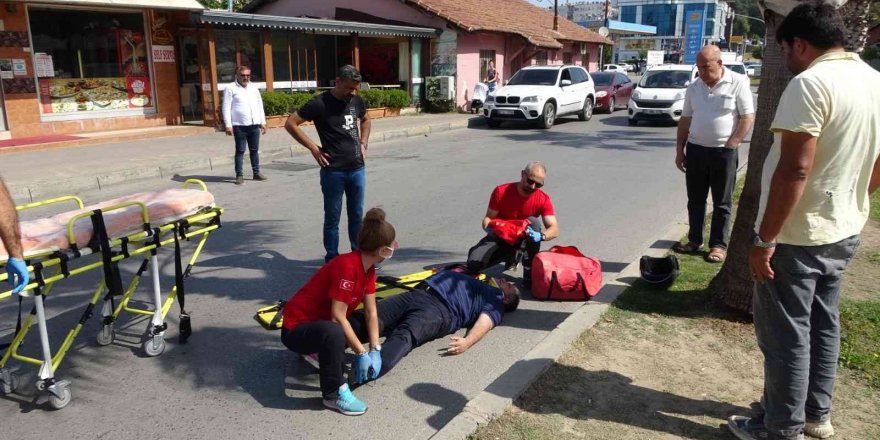 Çocuğa çarpmamak için motosikletini devirdi: 1 yaralı