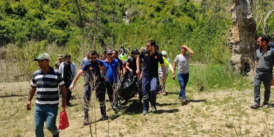 Serinlemek için girdiği barajda boğuldu kardeşi kurtarıldı