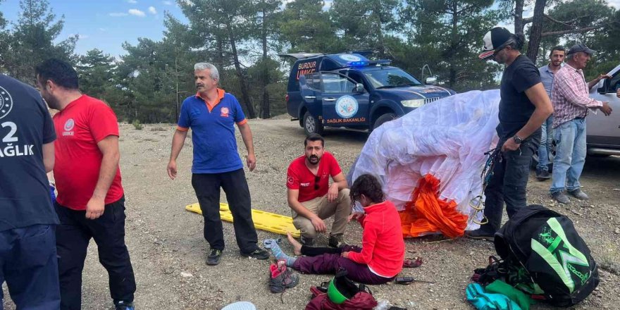 Yaralanan paraşütçünün imdadına Burdur UMKE yetişti