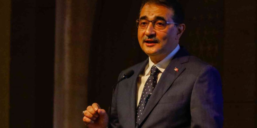 Bakan Dönmez: "Doğu Akdeniz gazının da Türkiye üzerinden pazarlara ulaşmasıyla ilgili yeni adımlar atılabilir”