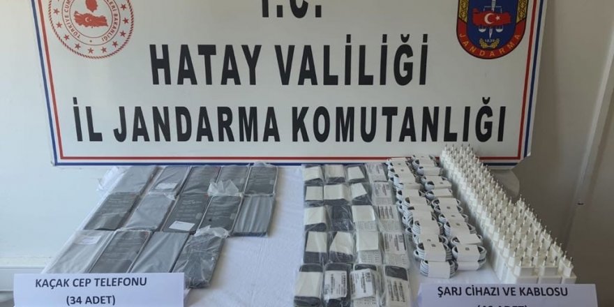 Hatay’da 34 adet kaçak cep telefonu ele geçirildi