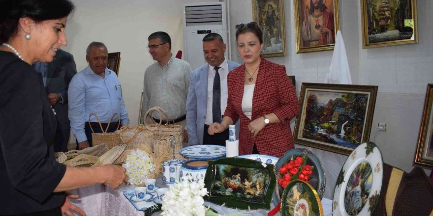 İskenderun Hatmek’te yıl sonu sergisi