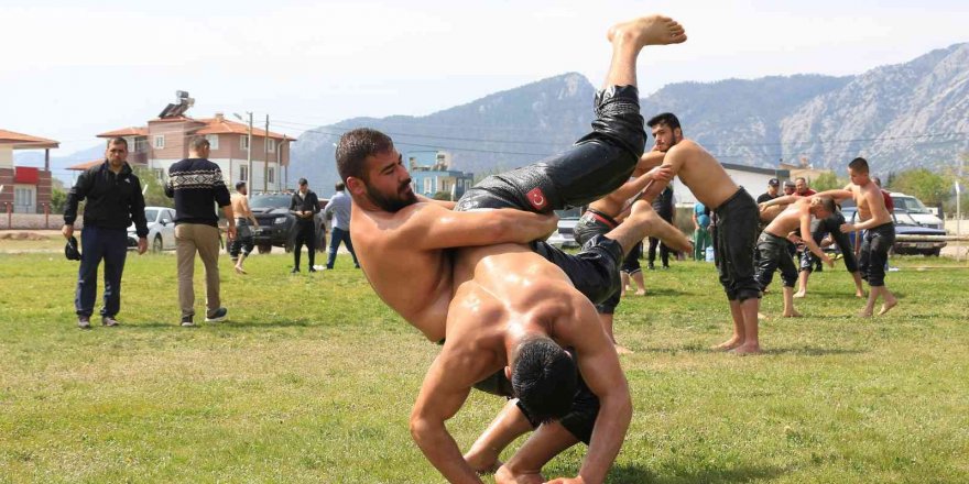 Döşemealtı’nın pehlivanları Kırkpınar’a hazırlanıyor