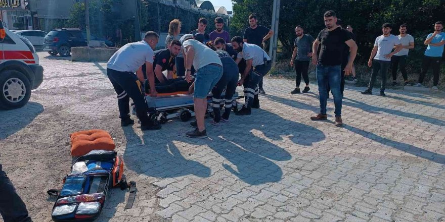 Hatay’da iki motosiklet çarpıştı: 3 yaralı