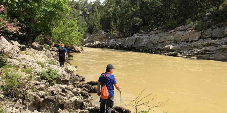 Köprülü Kanyonda kaybolan Asyalı genç 15 gündür bulunamadı