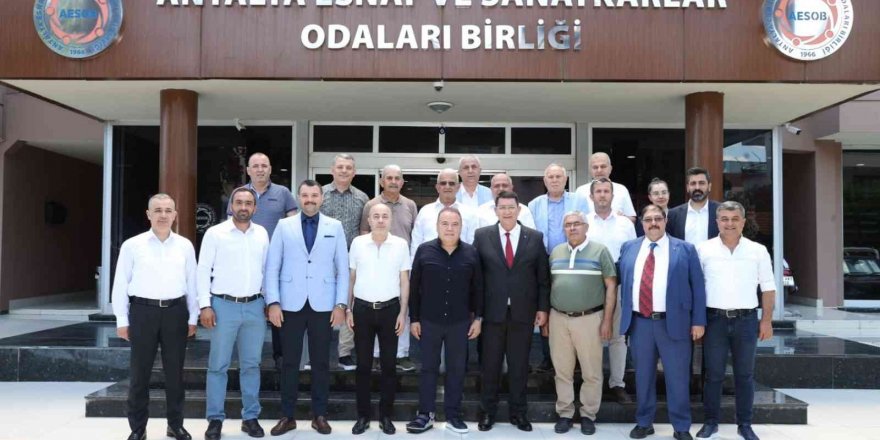 Başkan Böcek: “her Zaman Esnafımızın Yanındayız”