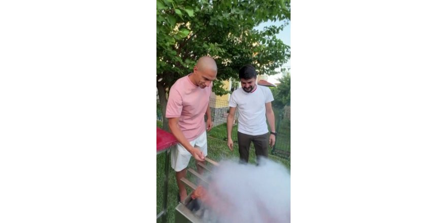 Gökhan İnler’e doğum gününde boru kebap sürprizi