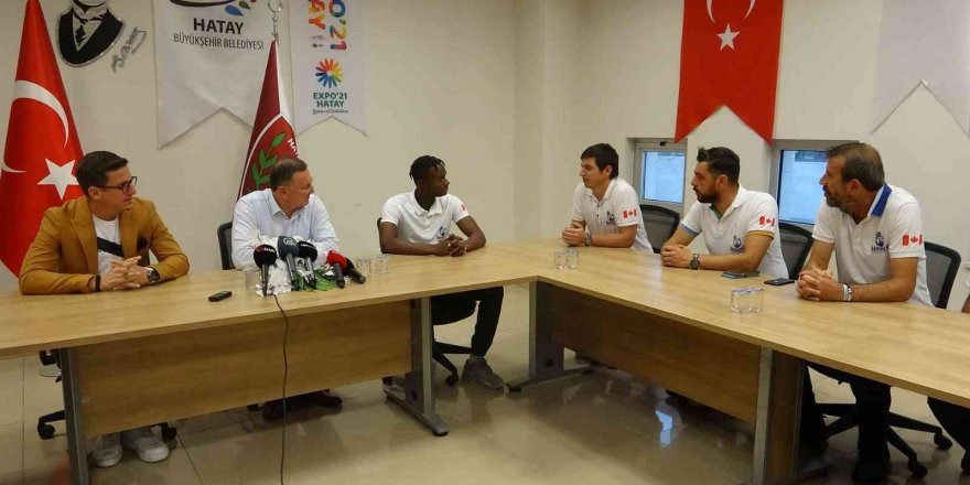 Atakaş Hatayspor, 19 yaşındaki Hamed Enzo’yu kadrosuna kattı