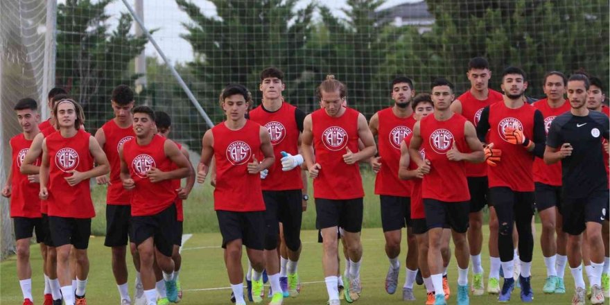 FT Antalyaspor 4 Temmuz’da Burdur’da top başı yapıyor