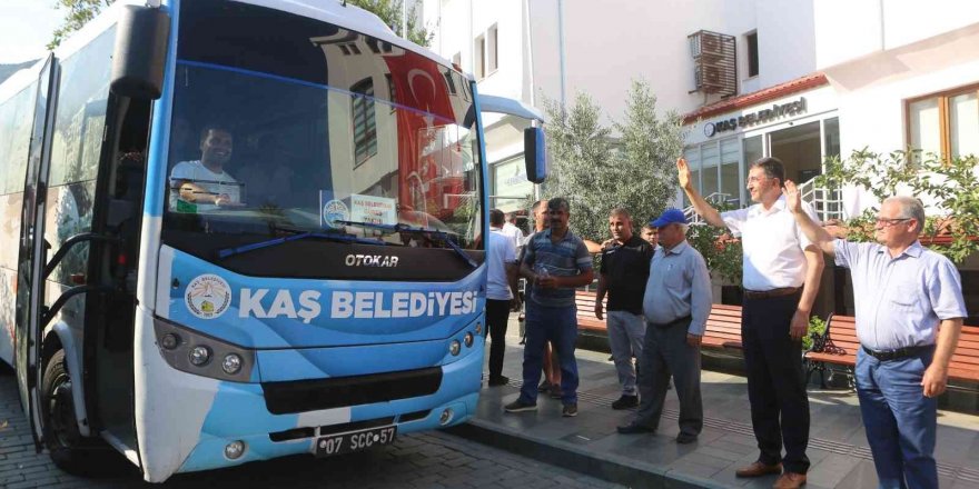 Kaş Belediye Spor güreş takımı Edirne’ye uğurlandı