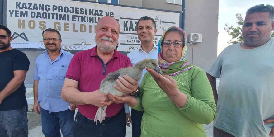 Mersin’de ’Kazanç Projesi’ devam ediyor