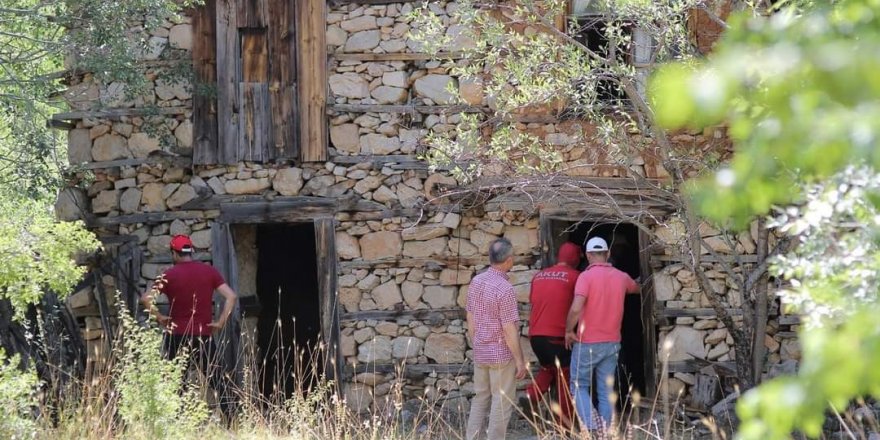 Antalya’da kayıp yaşlı kadını arama çalışmaları 5’inci gününde