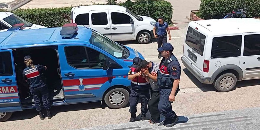 Adana’da harnup cinayeti zanlıları adliyeye sevk edildi