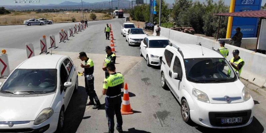 Hatay’da dron ile “kemerin ses getirsin” denetimi