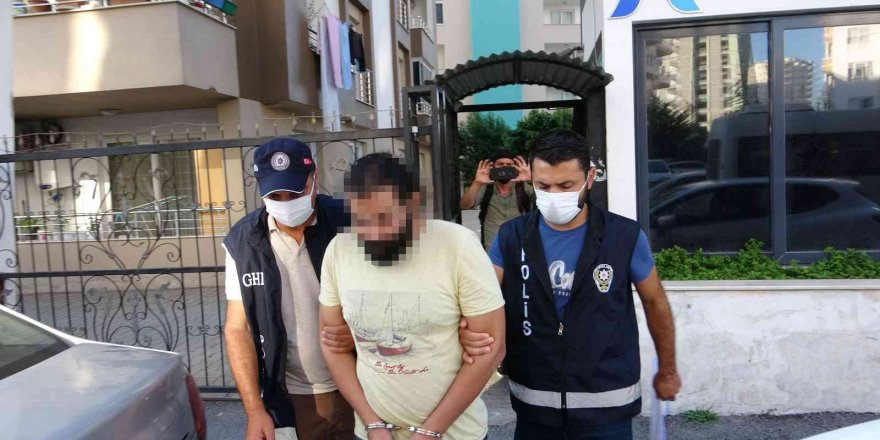 Mersin merkezli "Umut Tacirleri" operasyonunda 10 gözaltı